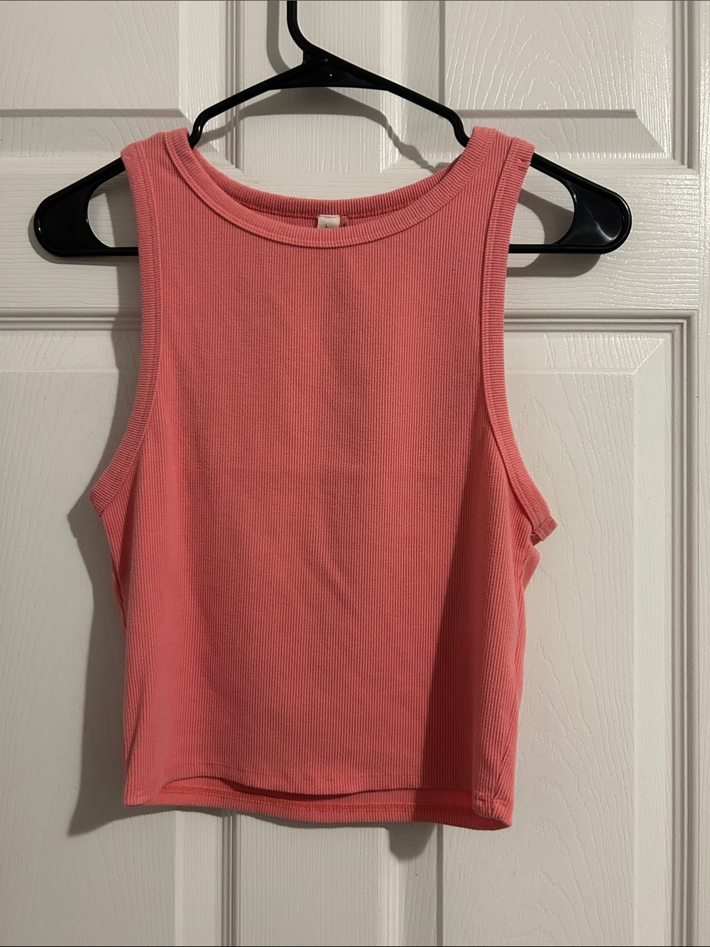 glam Ribbed Tank Top in Coral